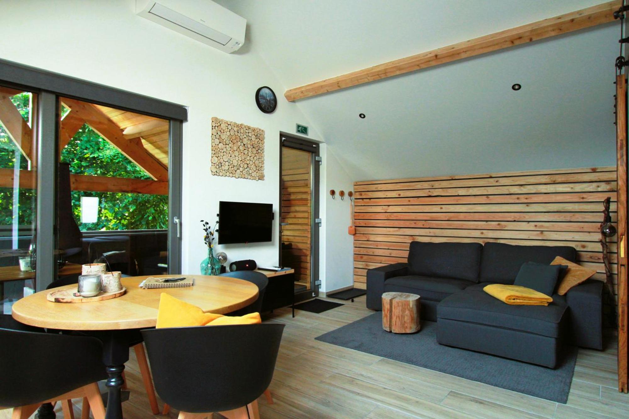 Toit & Moi. Apartment Stoumont Exterior photo